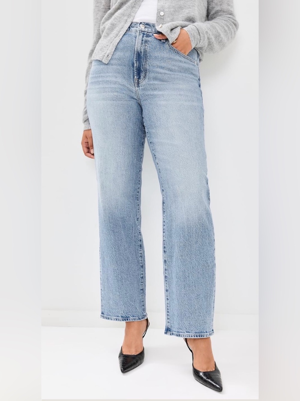 Pistola Cassie Straight Leg Jeans in Fonda